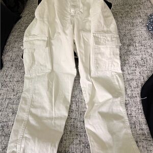 Universal Thread Off-White Boyfriend Pants